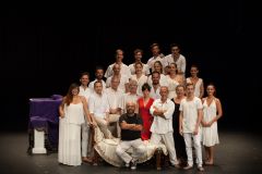 Jesús Castejón y el elenco 